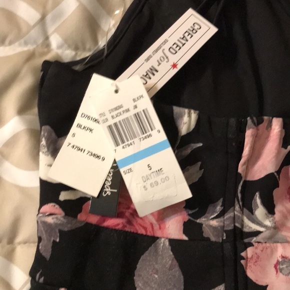 SPEECHLESS Juniors Black Spaghetti Strap Dress - Picture 7 of 9